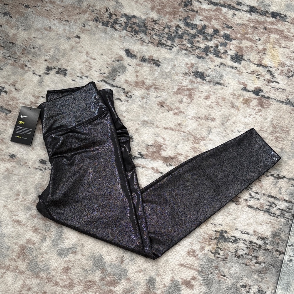 NWT Nike Black Metallic/Sparkle Leggings
